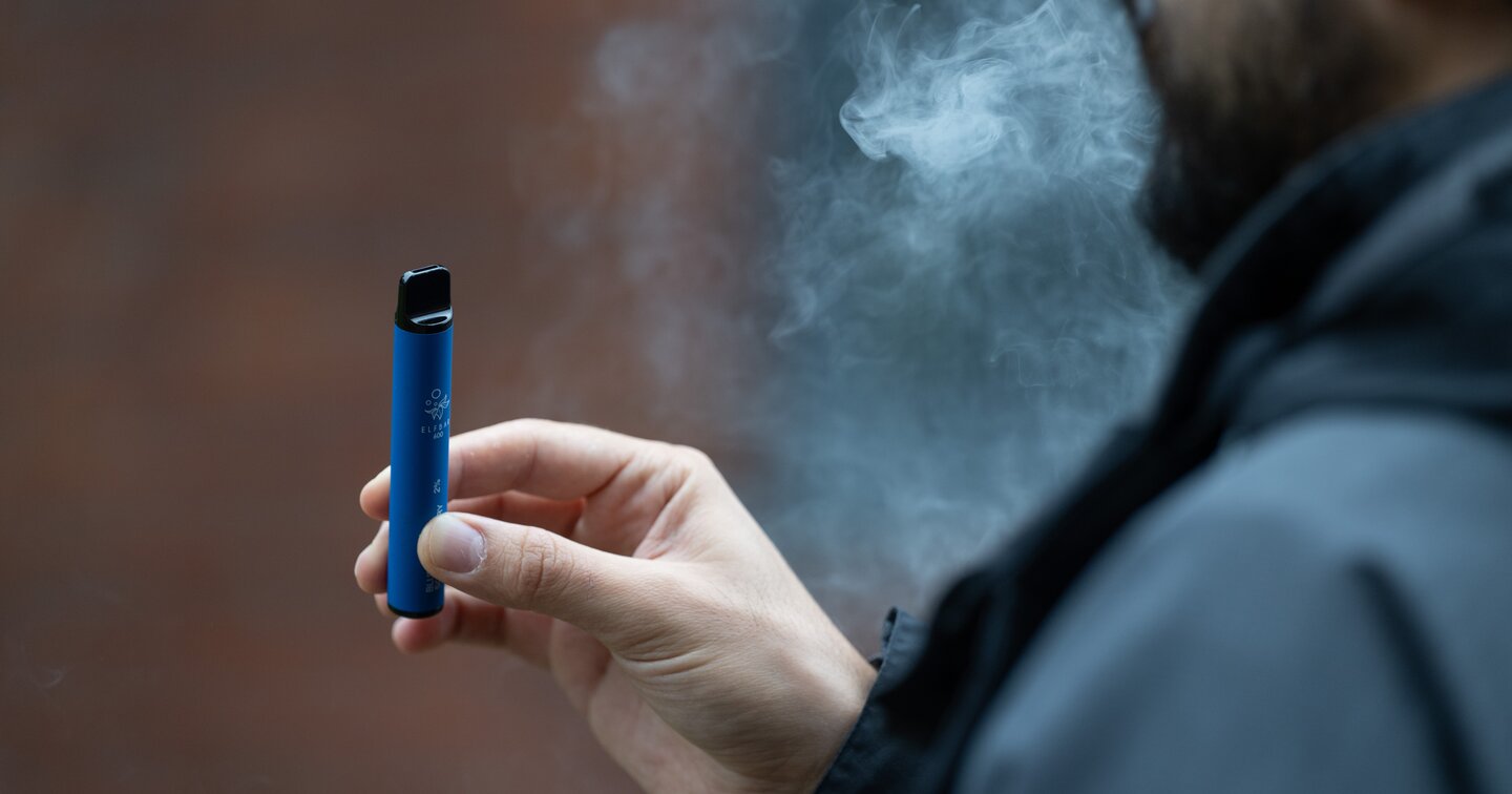 Flavored E Cig Ban Leads To More Youth Cigarette Smoking Michigan Capitol Confidential 